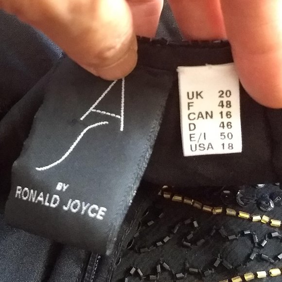 vintage 80s NWOT short sleeve sequin beads zigzag top - Picture 11 of 12